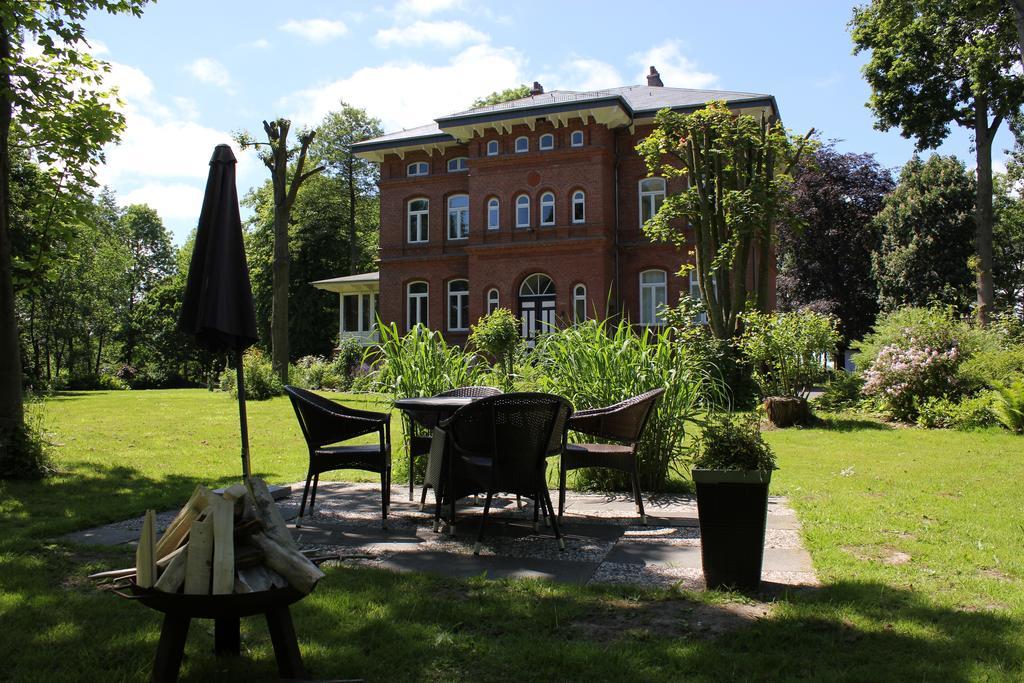 Haus Im Park Daire Wesselburen Dış mekan fotoğraf