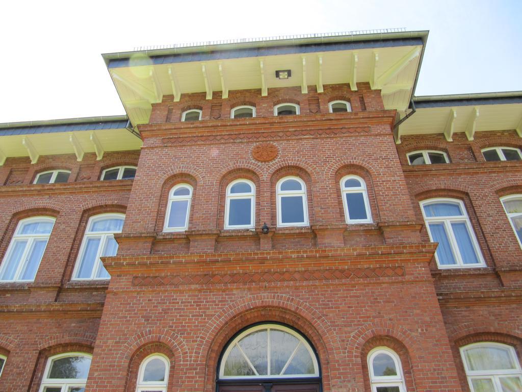 Haus Im Park Daire Wesselburen Dış mekan fotoğraf